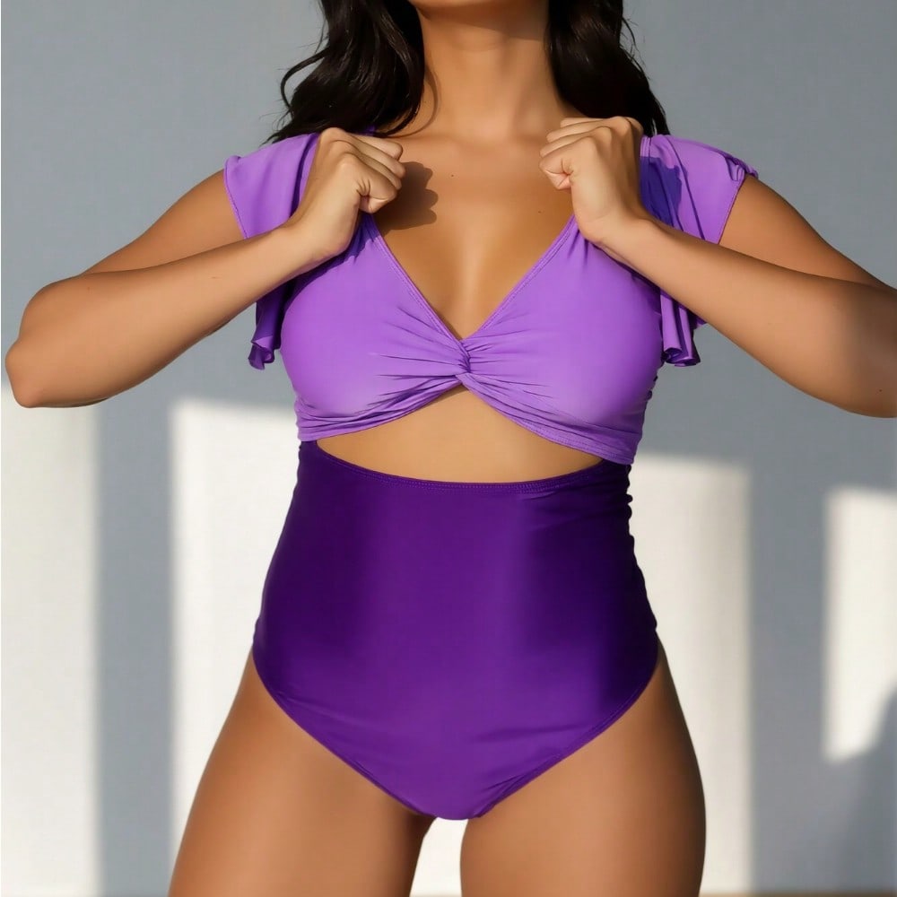 2026 New Plus Size Leopard Print Panel One-Piece Swimsuit, Halter Waist Cinching, European Style Slimming Beach Swimwear